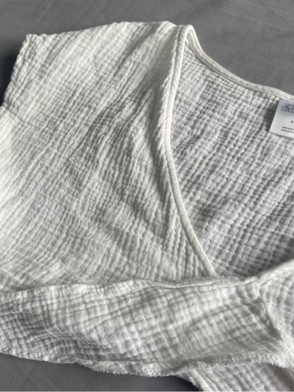 wild fable White Gauze Crop Top